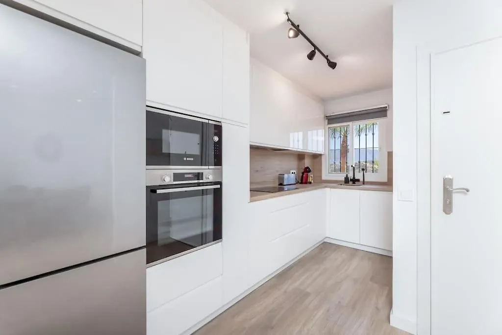 Renovated Townhouse Walk To Beach And Golf Rdr417 Malaga Apartment