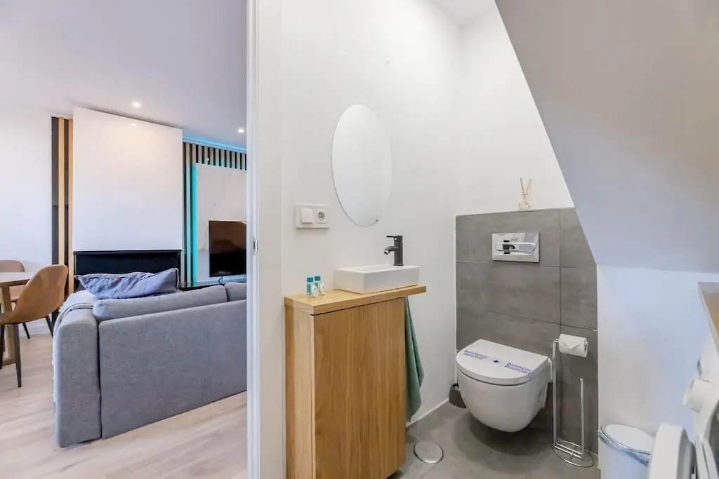Renovated Townhouse Walk To Beach And Golf Rdr417 Malaga