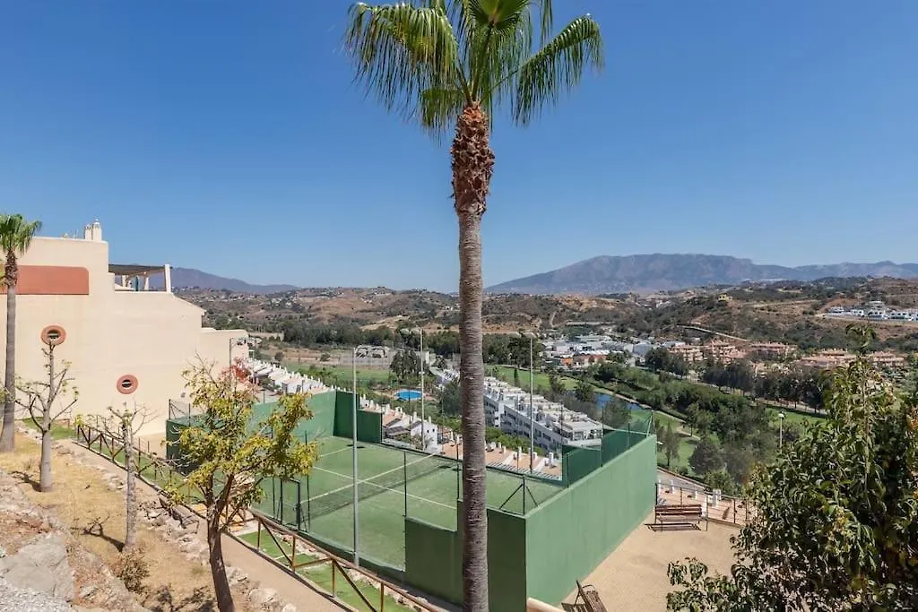 Renovated Townhouse Walk To Beach And Golf Rdr417 Μάλαγα