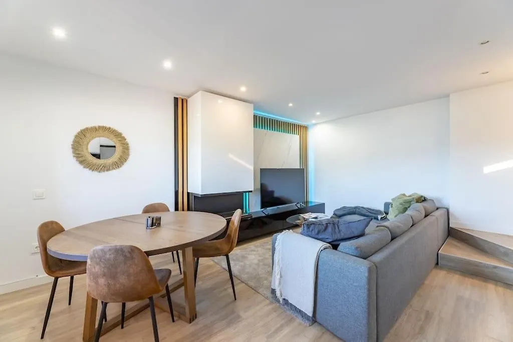 Renovated Townhouse Walk To Beach And Golf Rdr417 Málaga Spanje